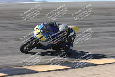 media/Oct-13-2025-Moto Forza (Mon) [[a66d839500]]/3-B Group/Session 2 (Bowl)/